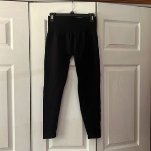 Brand New NVGTN leggings